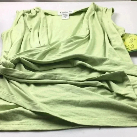 Key  lime  pie  ladies blouse  M - Picture 14 of 16